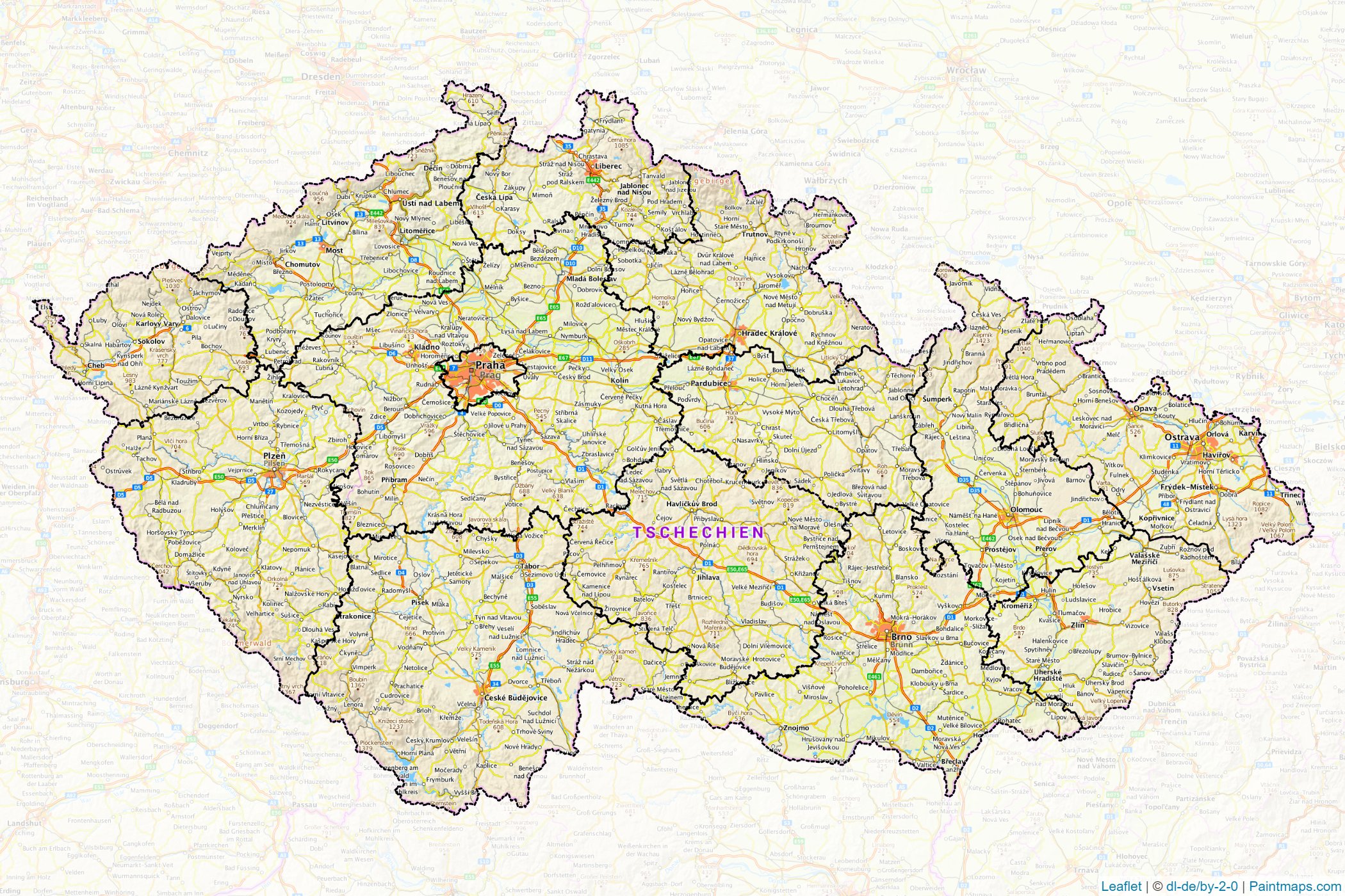 Make printable Czechia maps with border masking (cropping) using ...